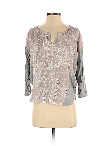 Tiny 3/4 Sleeve Top (view 1)