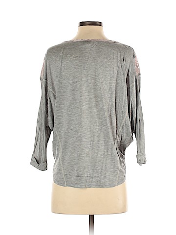 Tiny 3/4 Sleeve Top (view 2)