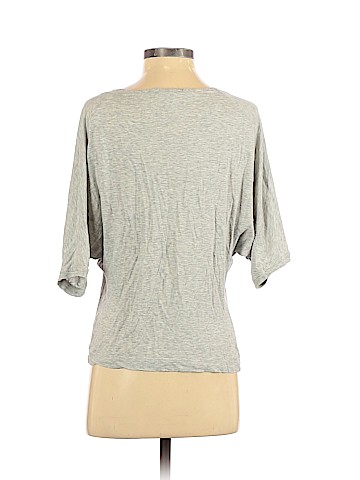 Vince. 3/4 Sleeve Top (view 2)