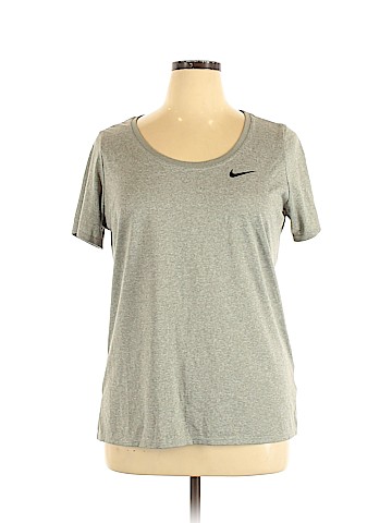 Nike Active T-Shirt (view 1)