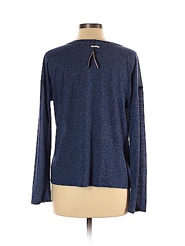 Victoria's Secret Long Sleeve T-Shirt (view 2)