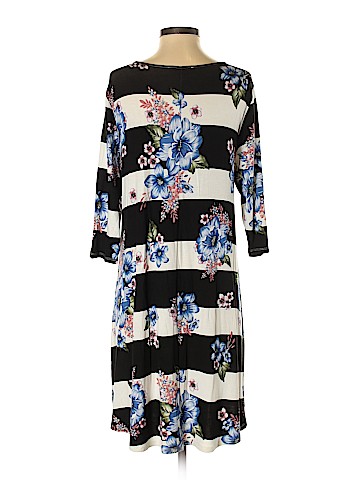 Wonderland Casual Dress (view 2)