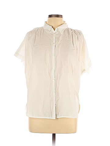 H&M Short Sleeve Button-Down Shirt (view 1)