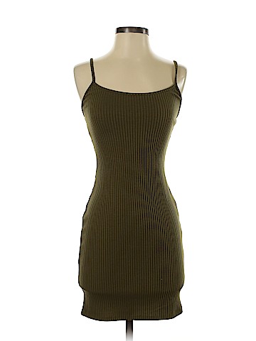 Urban Outfitters Casual Dress (view 1)