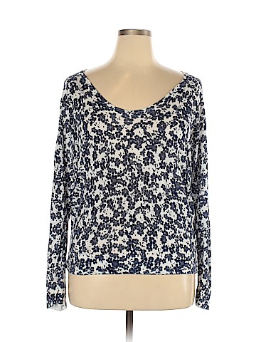 Ann Taylor LOFT Pullover Sweater (view 1)