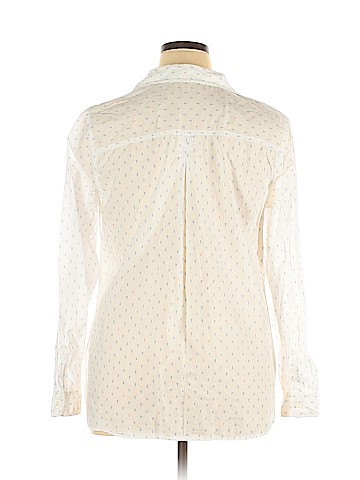 Old Navy Long Sleeve Button-Down Shirt (view 2)