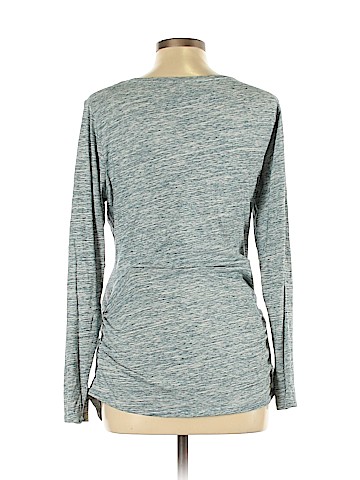 Old Navy - Maternity Long Sleeve T-Shirt (view 2)