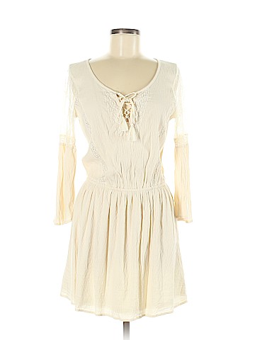 American Eagle Outfitters Casual Dress (view 1)