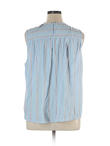 Old Navy Sleeveless Top (view 2)