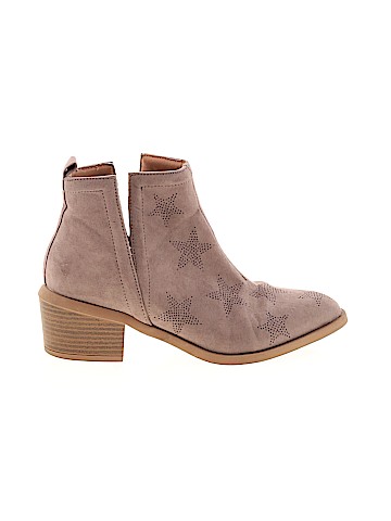 Qupid Ankle Boots (view 1)