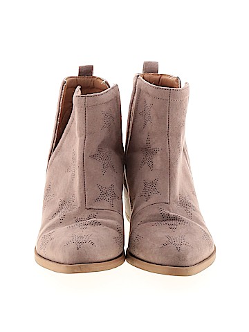 Qupid Ankle Boots (view 2)