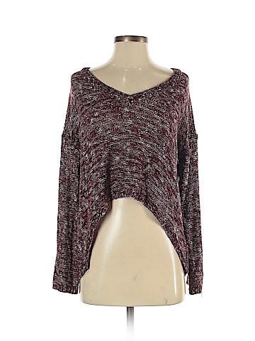 Brandy Melville Pullover Sweater (view 1)