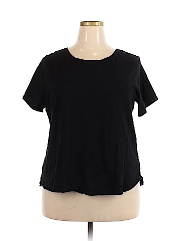 Old Navy Short Sleeve T-Shirt (view 1)