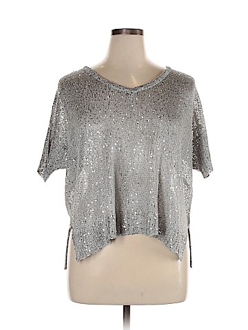 Vanity Short Sleeve Top (view 1)