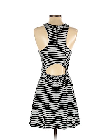 American Eagle Outfitters Casual Dress (view 2)