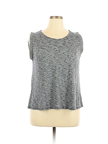 W5 Sleeveless Top (view 1)