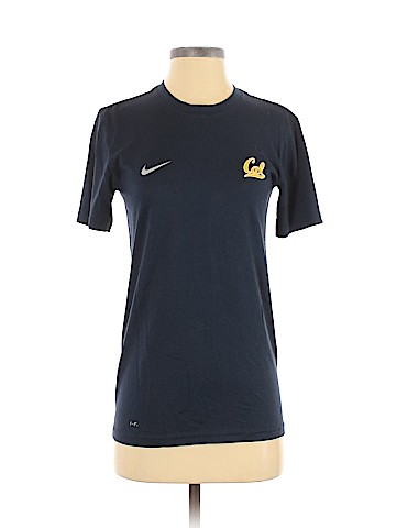 Nike Active T-Shirt (view 1)