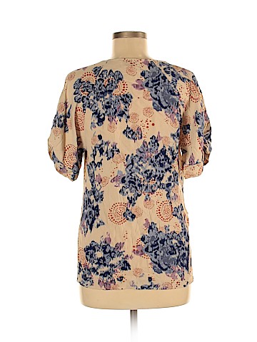 Rutzou Short Sleeve Blouse (view 2)