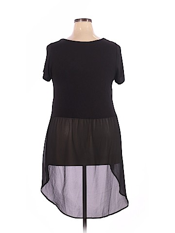 Torrid Short Sleeve Top (view 2)