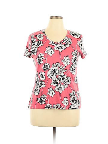 Croft & Barrow Short Sleeve T-Shirt (view 1)