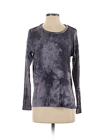 American Eagle Outfitters Pullover Sweater (view 1)