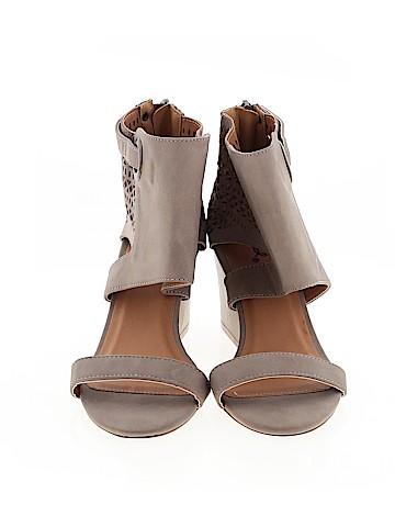 Qupid Heels (view 2)