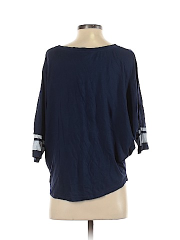 Victoria's Secret Pink 3/4 Sleeve T-Shirt (view 2)