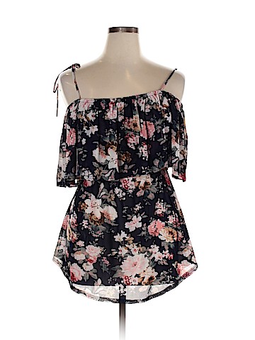 Siren Lily Short Sleeve Blouse (view 1)