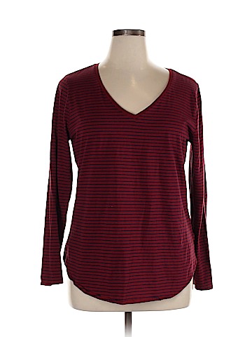 Old Navy Long Sleeve T-Shirt (view 1)