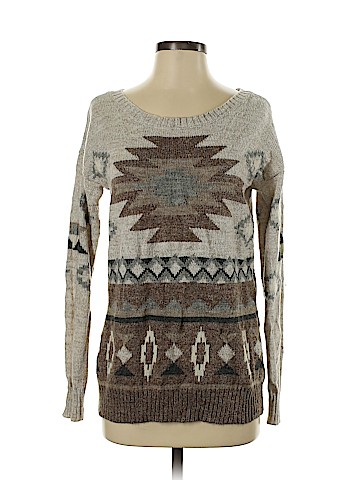 American Eagle Outfitters Pullover Sweater (view 1)