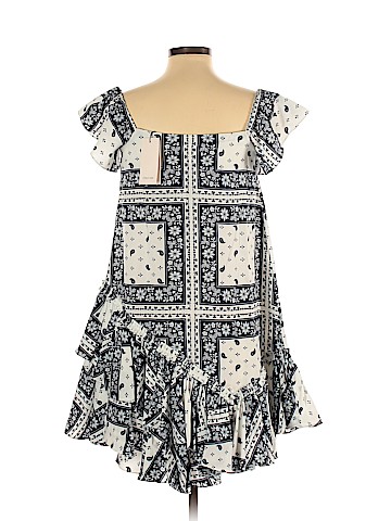 Cinq à Sept Casual Dress (view 2)