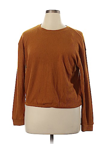 Derek Heart Pullover Sweater (view 1)