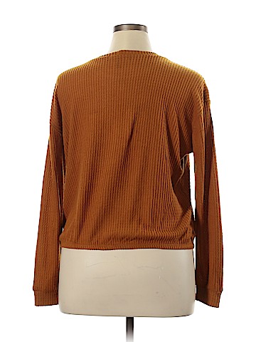 Derek Heart Pullover Sweater (view 2)