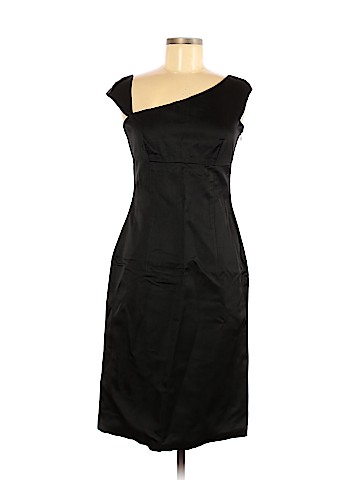 Monique Lhuillier Cocktail Dress (view 1)