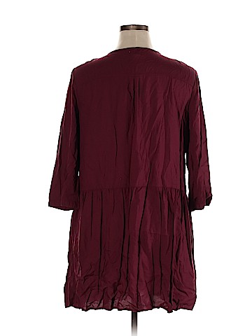 Old Navy Casual Dress (view 2)