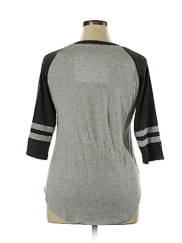 Stranger Things 3/4 Sleeve T-Shirt (view 2)