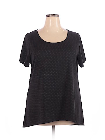 Lularoe Short Sleeve T-Shirt (view 1)