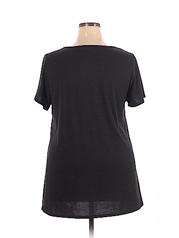 Lularoe Short Sleeve T-Shirt (view 2)