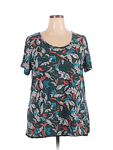 Lularoe Short Sleeve T-Shirt (view 1)