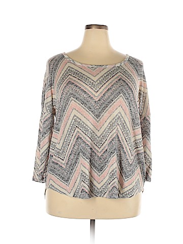 Maurices Long Sleeve Top (view 1)