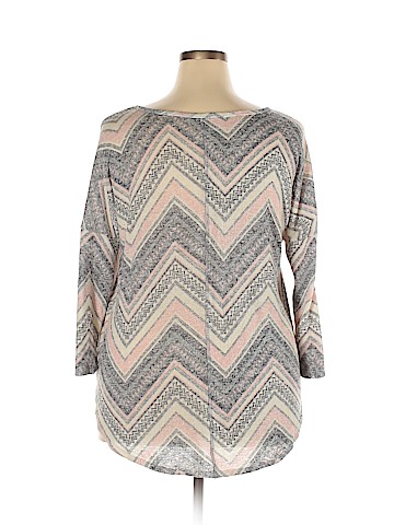 Maurices Long Sleeve Top (view 2)