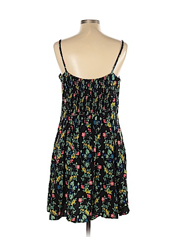 Old Navy Casual Dress (view 2)