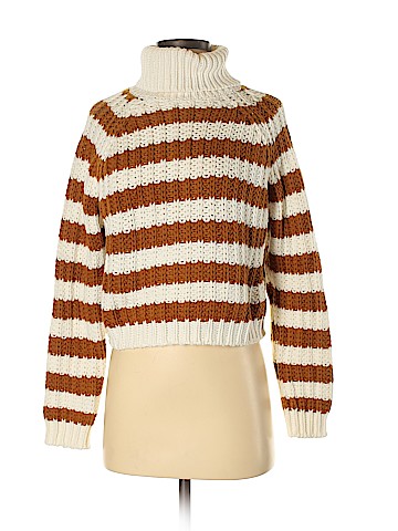 Forever 21 Pullover Sweater (view 1)