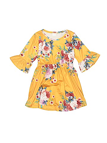 Unbranded Dress (view 1)