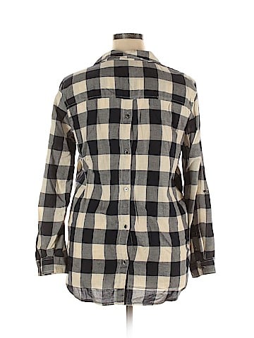 G.H. Bass & Co. Long Sleeve Button-Down Shirt (view 2)