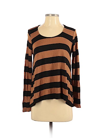 Forever 21 Pullover Sweater (view 1)