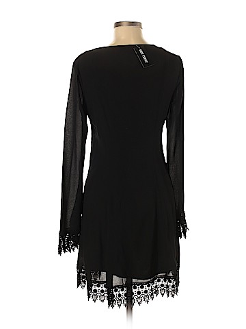 Hot Topic Casual Dress (view 2)