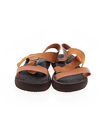 Dream Pairs Sandals (view 2)