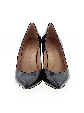 Banana Republic Heels (view 2)