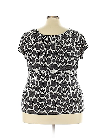 Worthington Short Sleeve Top (view 2)